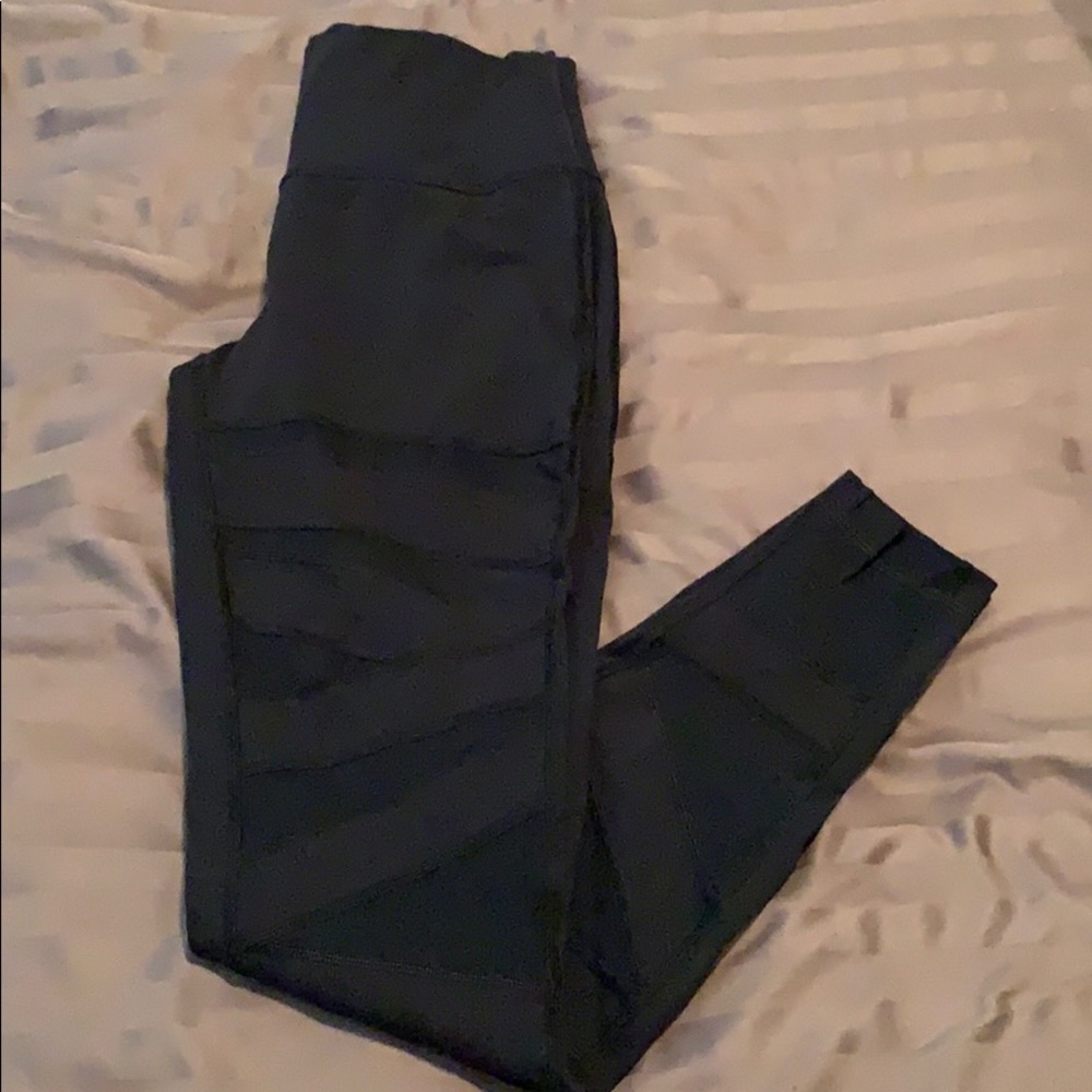 Lululemon mesh leggings